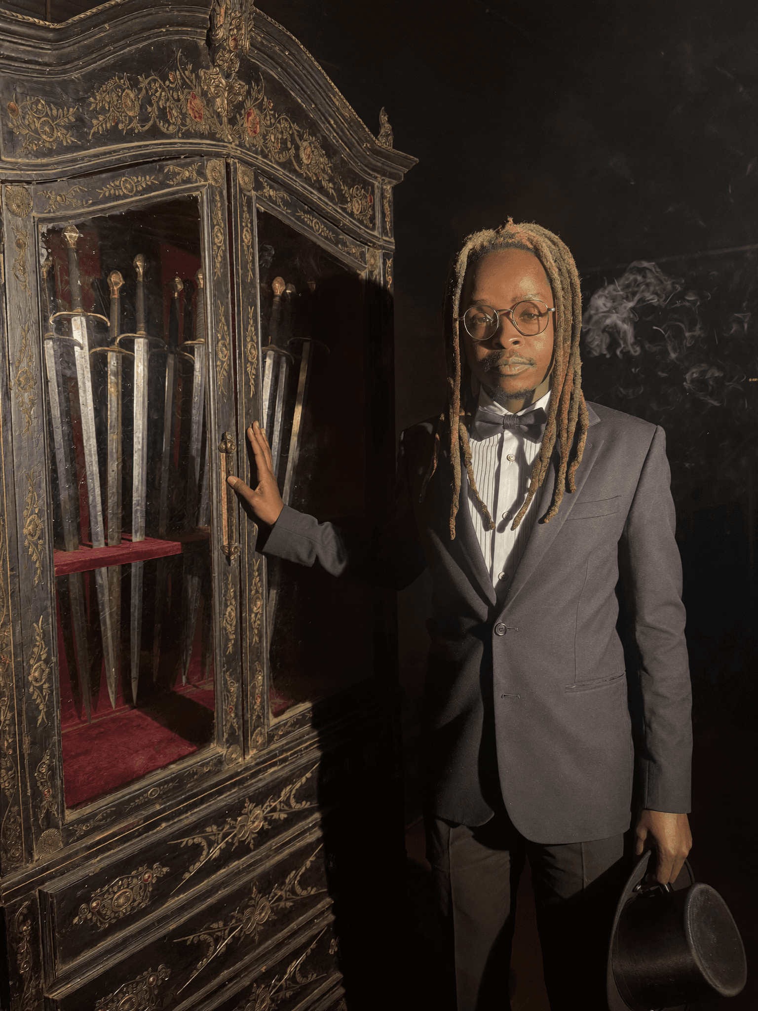 Muoka — the sword cabinet